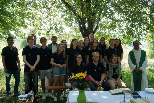Ehemalige Jahrgaenge Don Bosco Volunteers-06.jpg