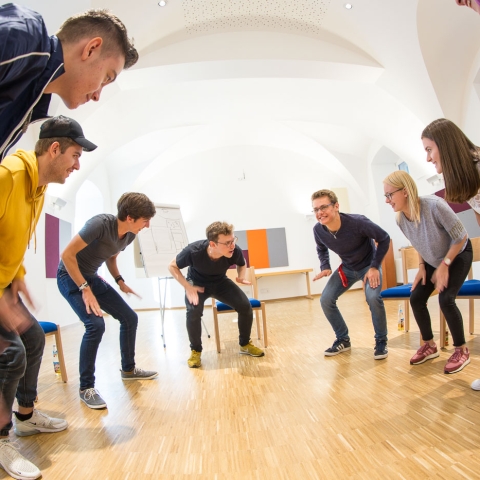 56 junge Menschen starten Don Bosco Freiwilligendienst